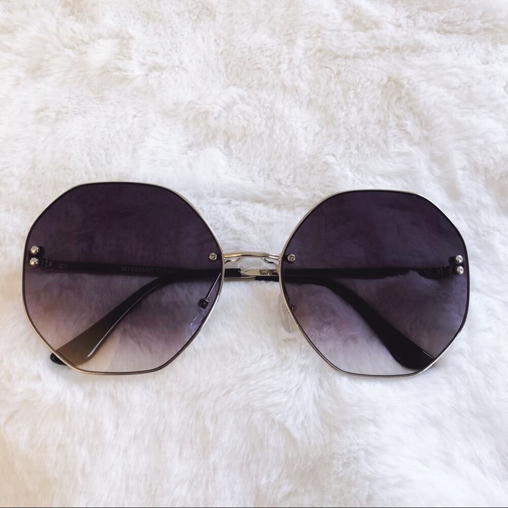 Ada Black Round Geometric Fashion Sunglasses